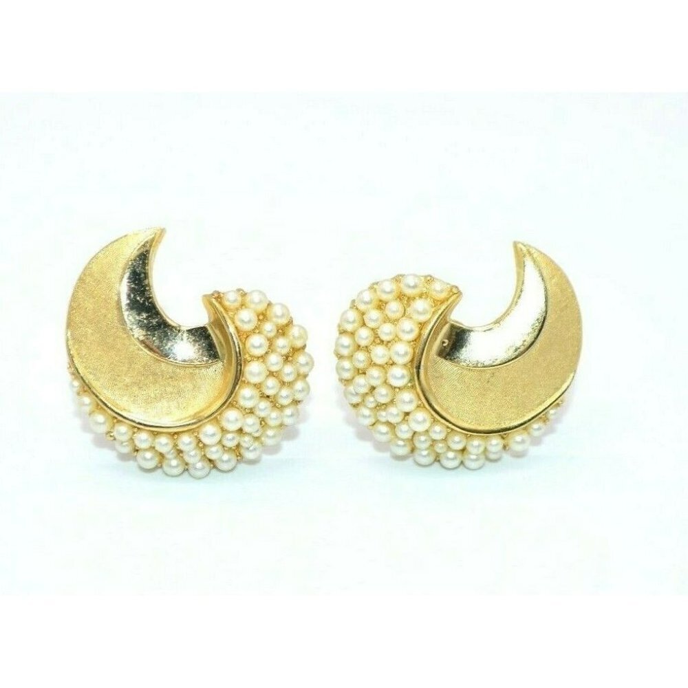 Crown Trifari Seed Pearl Moon Crescent Mid Century Gold Tone Clip Earrings